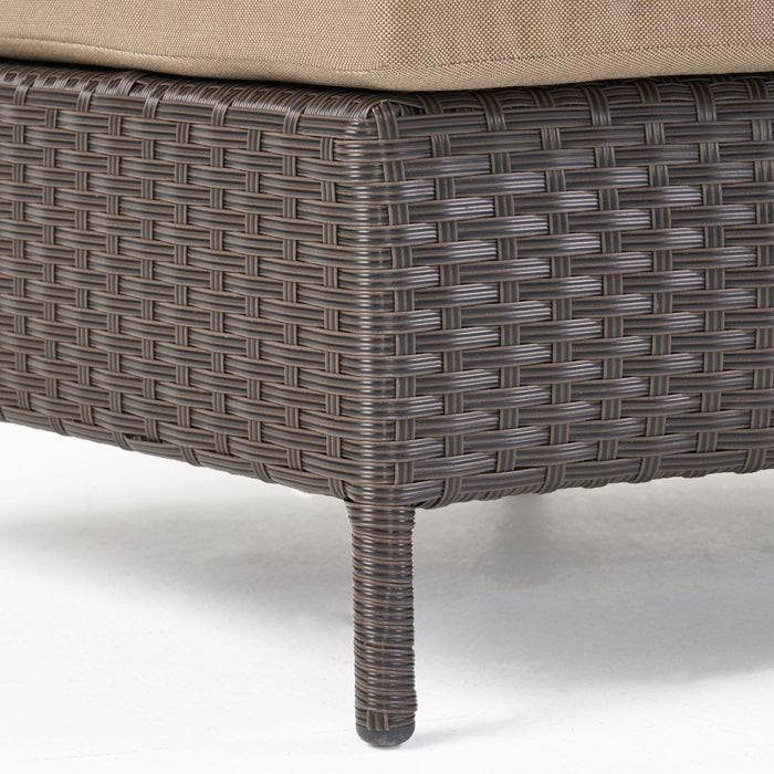 Pt Limon - Modern Outdoor Single Sofa