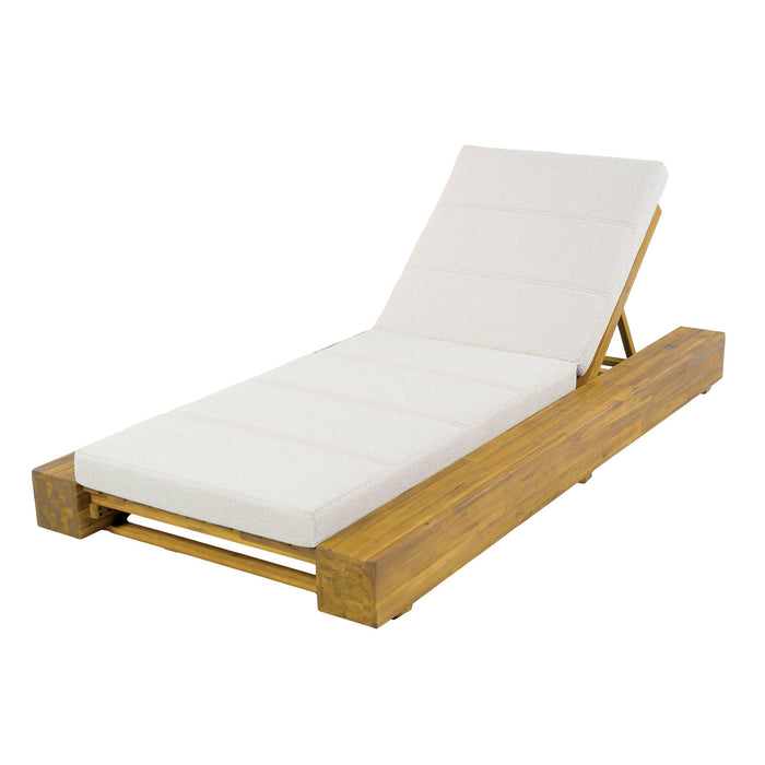 Outdoor Chaise Lounges With Water-Resistant Cushions
