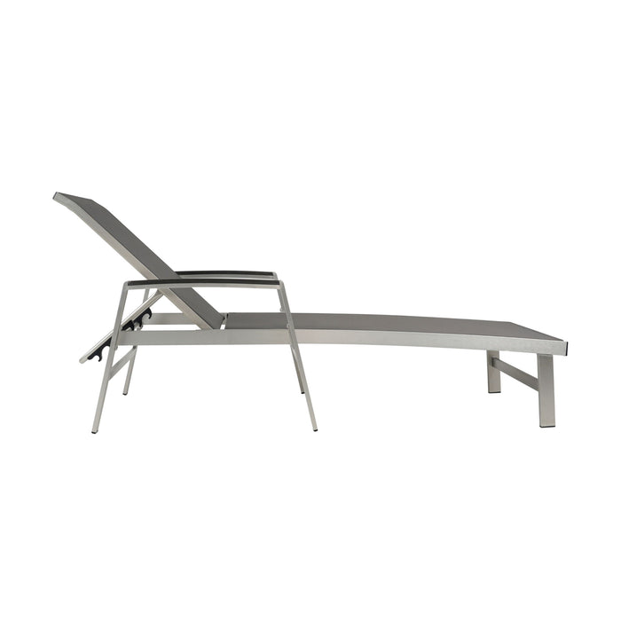 Oaxton - Chaise Lounge