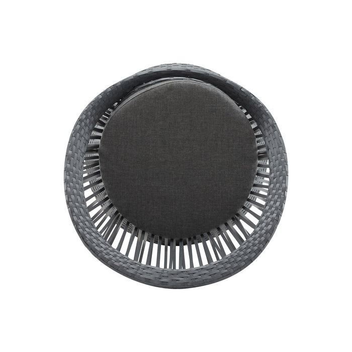 Modern Swivel Wicker Lounge Chair With Round Design