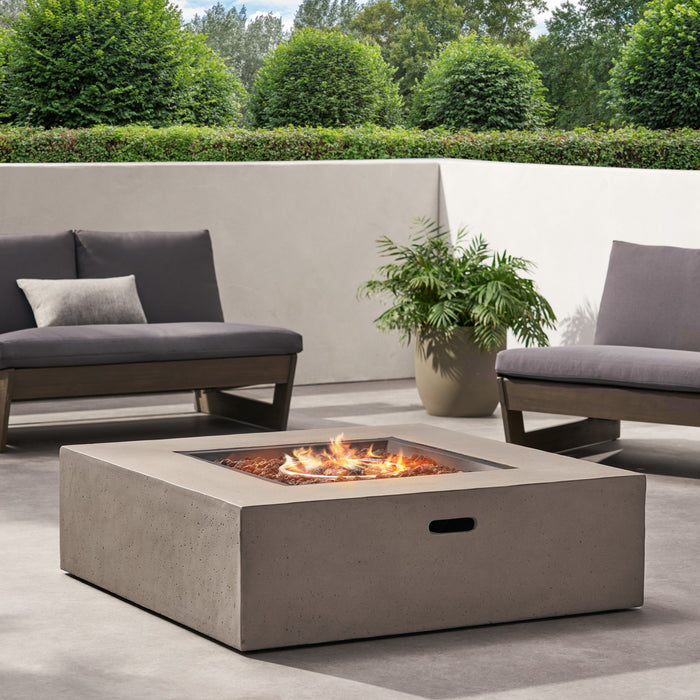 Modern 50,000 Btu Square Fire Table With Propane Tank