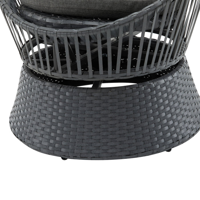 Modern Swivel Wicker Lounge Chair With Round Design