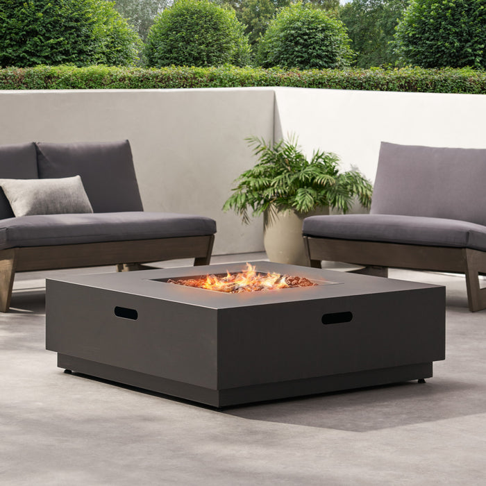 Modern Square Fire Pit With 50,000 Btu