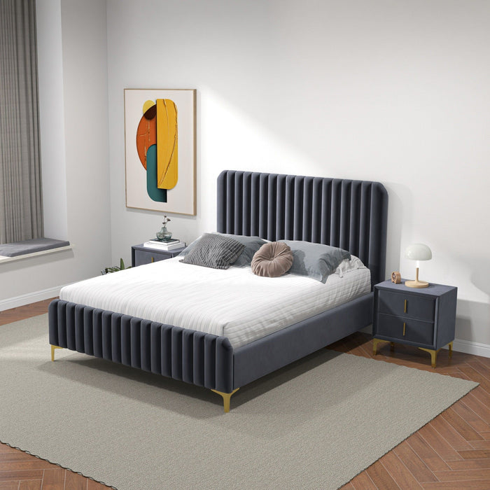 Bethany - Queen Upholstered Platform Bed - Gray