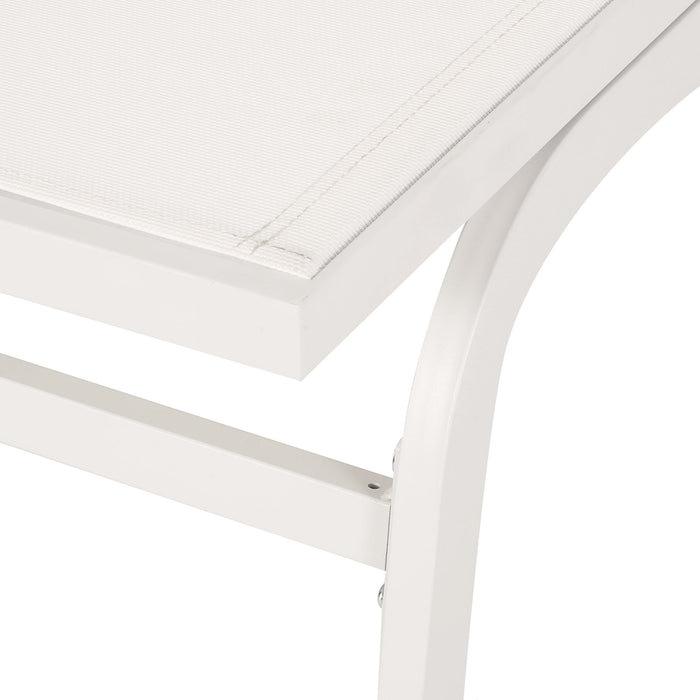 Finn - Contemporary Chaise Lounge For Outdoor Relaxation