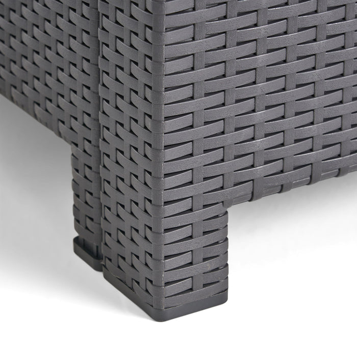 Outdoor Wicker Club Chair With Water Resistance