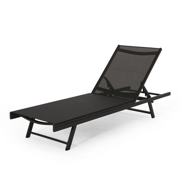 Salton - Chaise Lounge Outdoor Relaxation