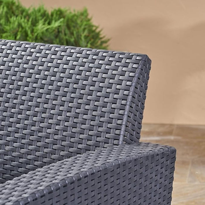 Outdoor Wicker Club Chair With Water Resistance