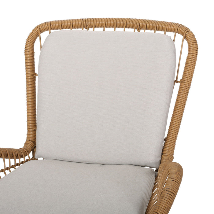 Outdoor Wicker Club Chair With Cushions (Set of 2)