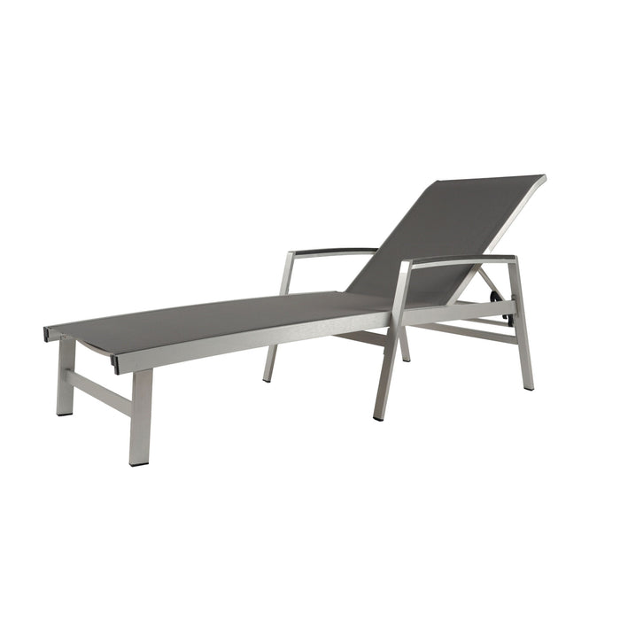 Oaxton - Chaise Lounge